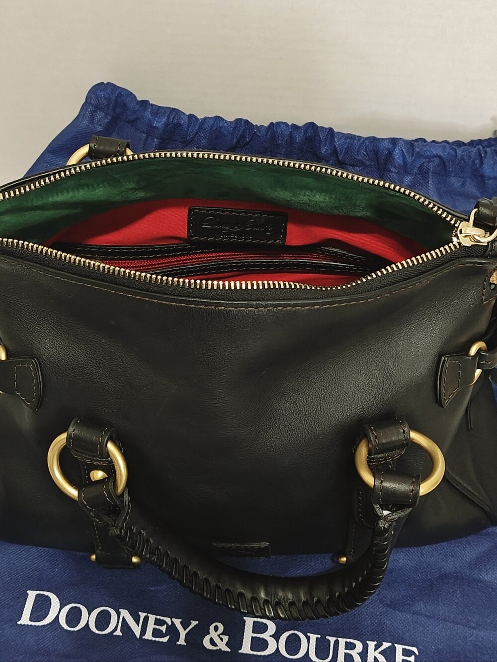 Dooney & Bourke Florentine Satchel. - Picture 4 of 10